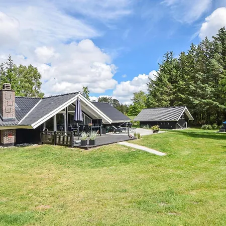 Holiday home 3 Bedroom Awesome In Blavand