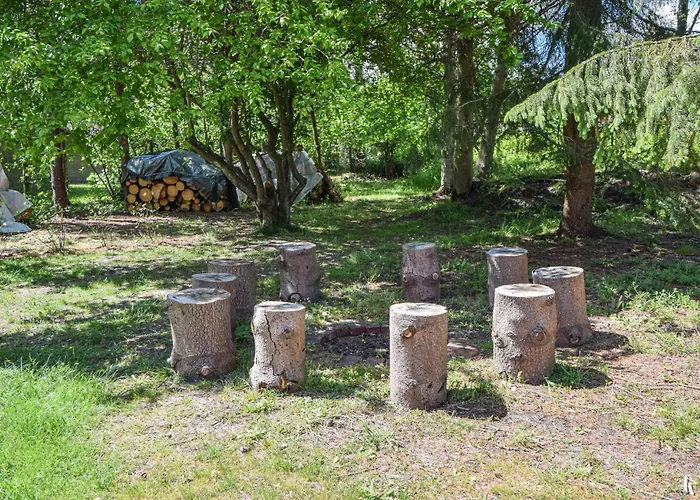 With Fireplace 12 Дом отдыха Блаванн